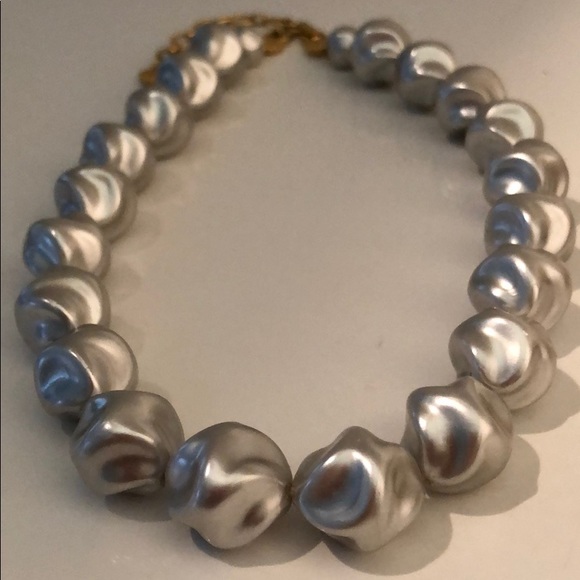 Jewelry - VINTAGE SILVER UNUSUAL SHAPED PEARL NECKLACE